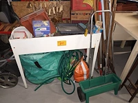 Lot 61 - tuinmateriaal - afbeelding 1 van  4
