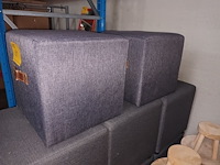 Lot 61 - zitkubussen. 8 stuks - afbeelding 2 van  4