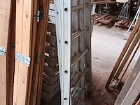 Lot 611 - aluminium ladder - afbeelding 1 van  3