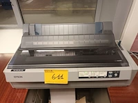 Lot 611 - matrixprinter epson - afbeelding 1 van  4