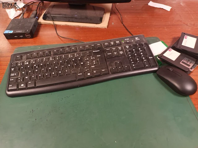 Lot 613 - computer configuratie - afbeelding 4 van  4