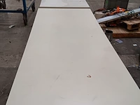 Lot 614 - werktafel. 2 stuks - afbeelding 1 van  2