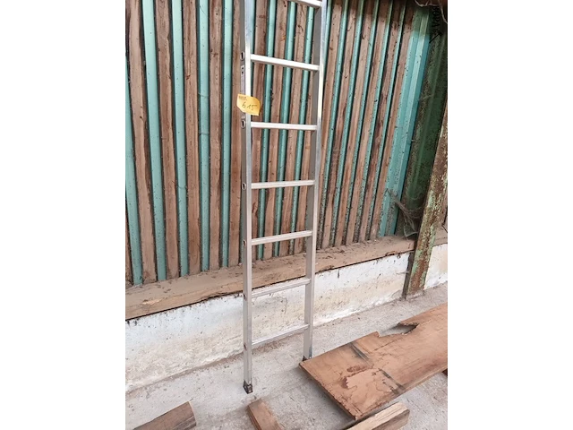 Lot 615 - aluminium ladder - afbeelding 3 van  3