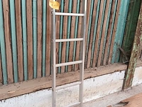 Lot 615 - aluminium ladder - afbeelding 3 van  3