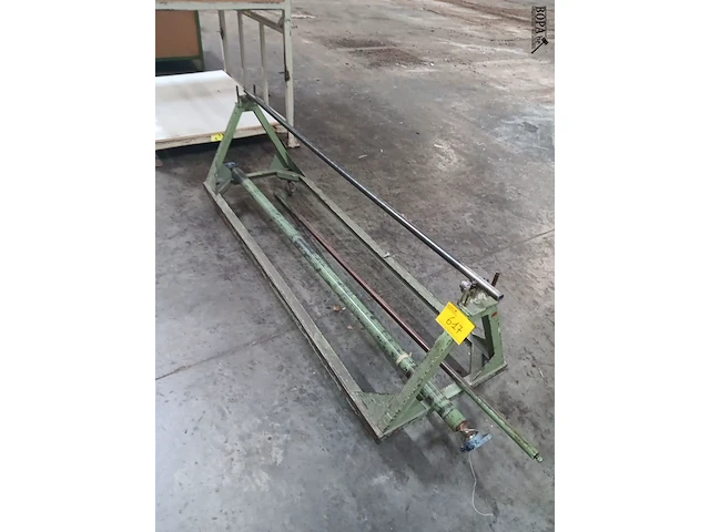 Lot 617 - kar - afbeelding 1 van  2