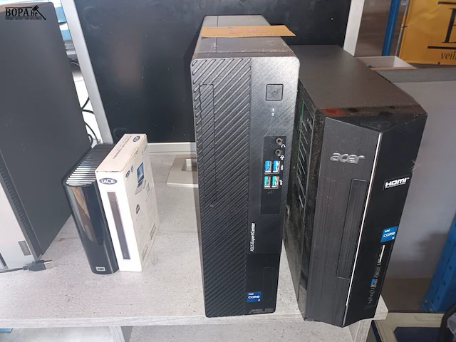 Lot 62 - computers en toebehoren - afbeelding 2 van  6