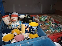 Lot 62 - groot lot koffietassen - afbeelding 5 van  6