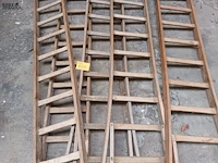 Lot 623 - houten ladders. 5 stuks - afbeelding 4 van  4