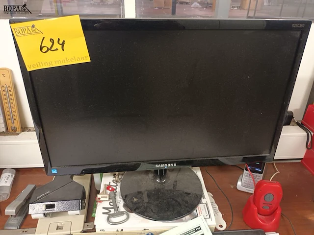 Lot 624 - computer , scanners, kantoormateriaal - afbeelding 2 van  7