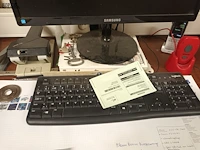 Lot 624 - computer , scanners, kantoormateriaal - afbeelding 3 van  7