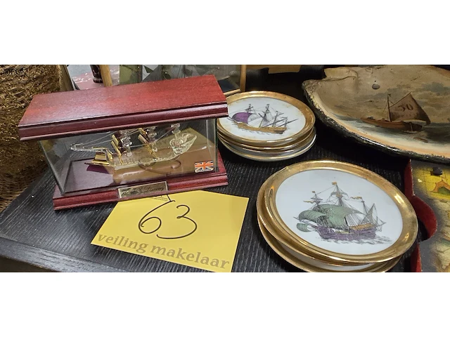Lot 63 - diverse verzamel items boten ong 16 stuks - afbeelding 7 van  7