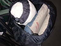 Lot 63 - kampeermateriaal. 4 stuks - afbeelding 3 van  4