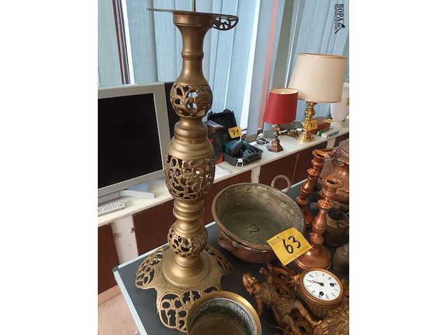 Lot 63 - koperen decoratie. 22 stuks - afbeelding 2 van  6