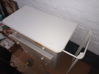 Lot 63 - ladekast - afbeelding 3 van  3