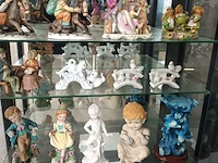 Lot 63 - porseleinen beeldjes. 36 stuks - afbeelding 4 van  4