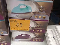 Lot 63 - reisstrijkijzer xsteam. 3 stuks - afbeelding 1 van  3
