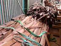 Lot 632 - groot lot latten en planken - afbeelding 6 van  6