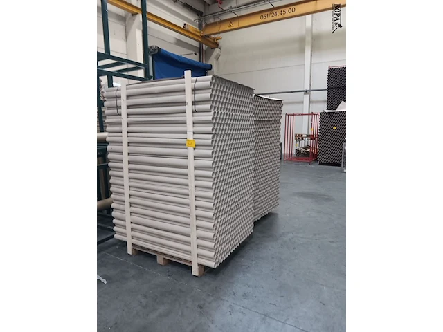 Lot 637 - pallet kartonnen kokers. 4 stuks - afbeelding 2 van  3