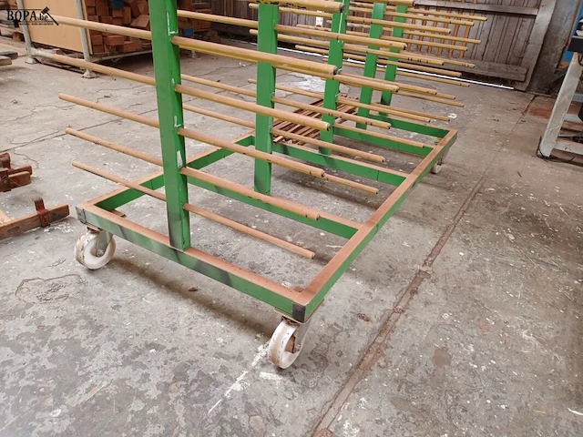 Lot 638 - mobiel droogrek - afbeelding 3 van  3