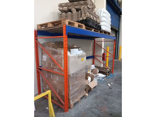 Lot 639 - palletstelling - afbeelding 2 van  2