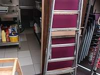 Lot 64 - aluminium trapladder - afbeelding 2 van  2
