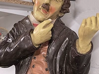 Lot 64 - charlie chaplin beeld - afbeelding 2 van  3