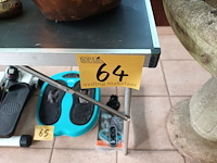 Lot 64 - kampeertafel - afbeelding 4 van  4