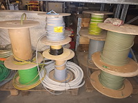 Lot 64 - lot elektriciteitskabel - afbeelding 1 van  3