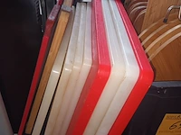 Lot 64 - snijplanken. 40 stuks - afbeelding 2 van  4