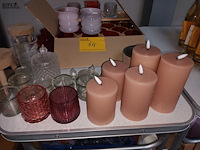 Lot 64 - theelichthouders en ledkaarsen. 45 stuks - afbeelding 2 van  3