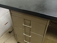 Lot 642 - bureau - afbeelding 3 van  4