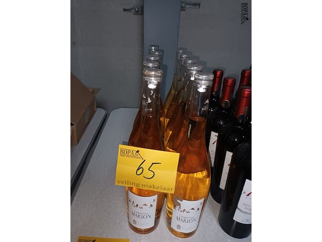 Lot 65 - fles comtesse marion. 10 stuks - afbeelding 1 van  3