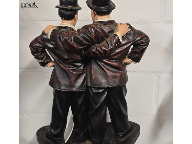 Lot 65 - laurel & hardy - afbeelding 3 van  3