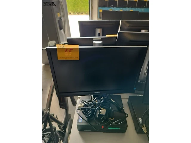 Lot 65 - lenovo thinkcentre computer - afbeelding 1 van  1