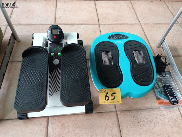 Lot 65 - trainingstoestellen. 2 stuks - afbeelding 1 van  4