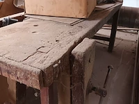 Lot 652 - houten werkbank - afbeelding 1 van  3