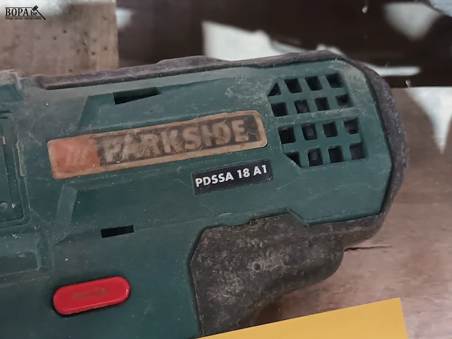 Lot 66 - accu boormachine parkside - afbeelding 3 van  4