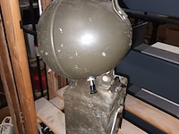Lot 66 - antieke accu lamp eisenmann - afbeelding 3 van  4