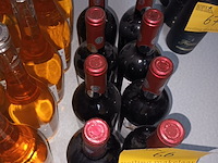 Lot 66 - fles siciliaanse rode wijn. 8 stuks - afbeelding 3 van  3