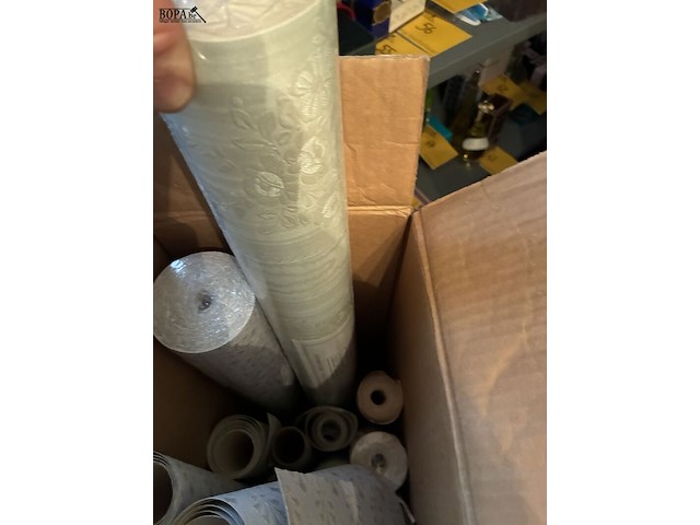 Lot 66 - oud behangpapier - afbeelding 3 van  4