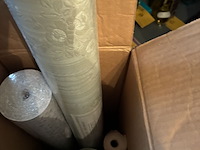 Lot 66 - oud behangpapier - afbeelding 3 van  4