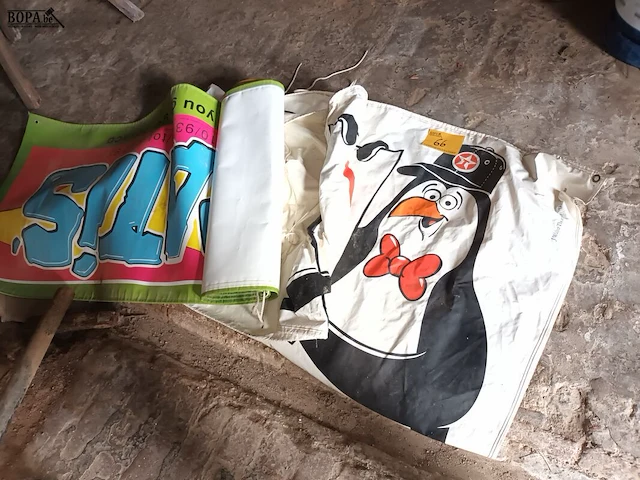 Lot 66 - texaco spandoeken. 2 stuks - afbeelding 1 van  5