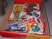 Lot 66 - vintage verzamel stickers - afbeelding 1 van  4