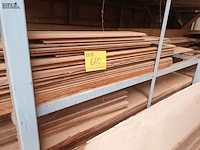 Lot 660 - houten latten en planken - afbeelding 3 van  5