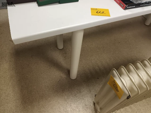 Lot 662 - werktafel - afbeelding 3 van  3