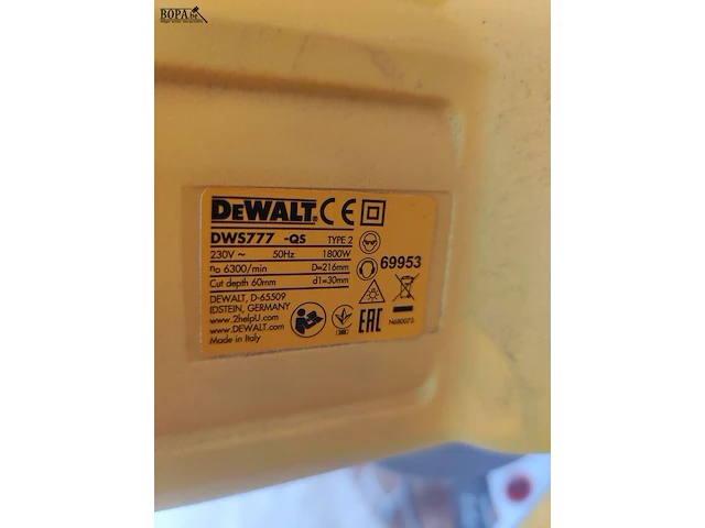 Lot 664 - dewalt verstekzaagmachine - afbeelding 3 van  3
