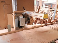 Lot 668 - afkortzaagmachine stromab - afbeelding 1 van  6