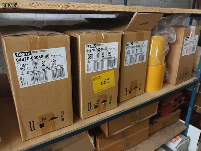 Lot 669 - dubbelzijdig plakband tesa. 4 dozen - afbeelding 1 van  4