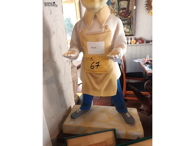 Lot 67 - beeld kok - afbeelding 2 van  3