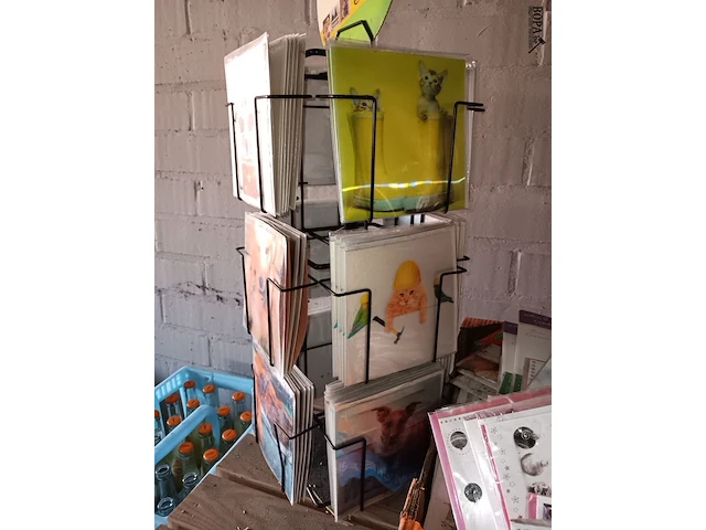 Lot 67 - decoratie en wenskaarten - afbeelding 4 van  5